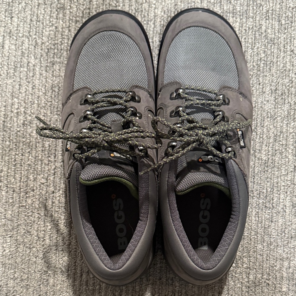 BOGS Bend Low Men's Hiking shoe size 10 *everdry *durafresh NWOT